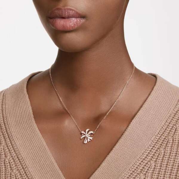Volta Rose Gold Plated Cubic Zirconia Bow Pendant – Image 2